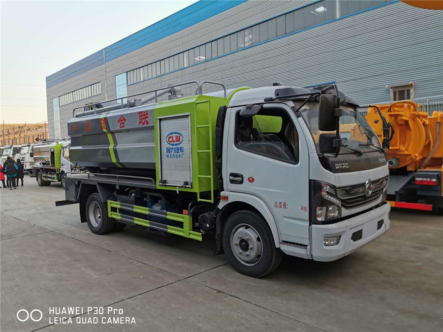 吸汙車廠家推薦:多功能清洗吸汙車